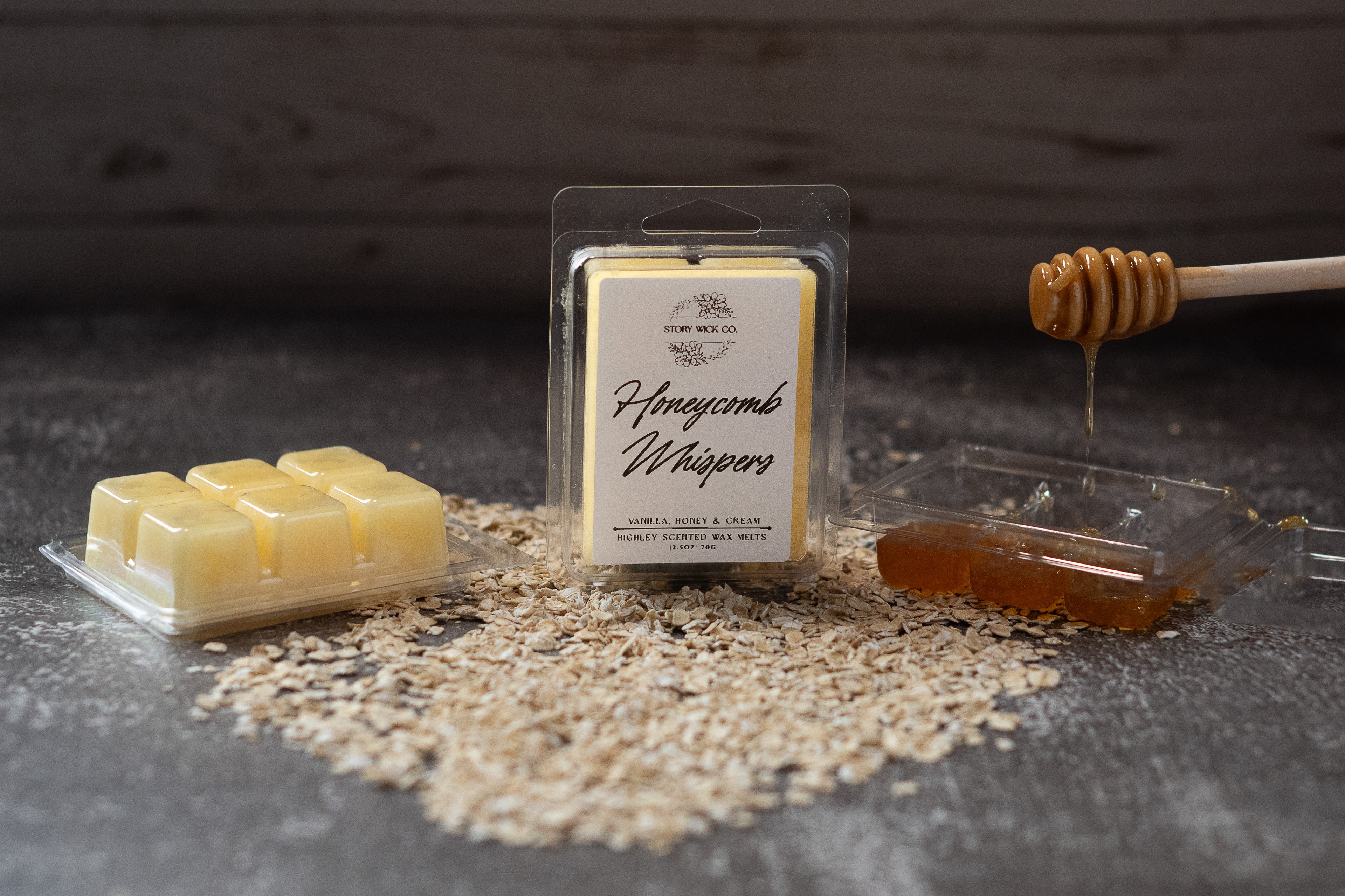 Honeycomb Whispers wax melts packaging with honeycomb and honey on a dark surface.